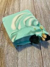 Mistletoe & Ivy Artisan Soap